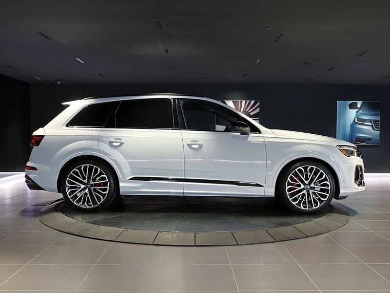 2025 Audi SQ7 - Image 4 of 20