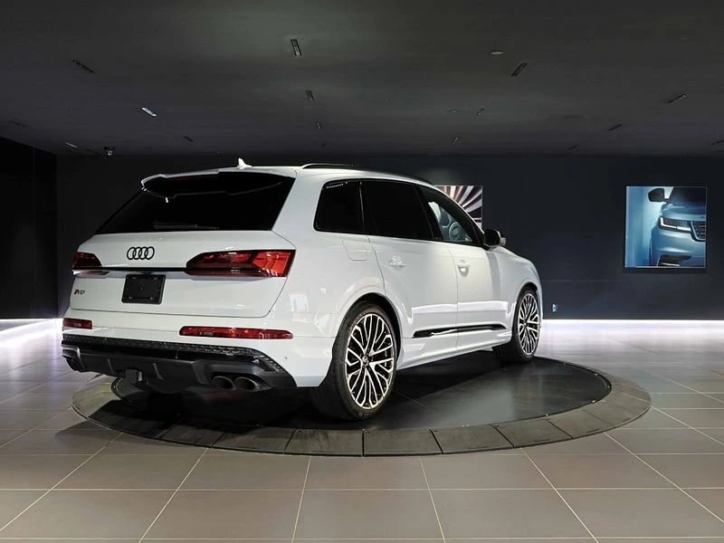 2025 Audi SQ7 - Image 8 of 20