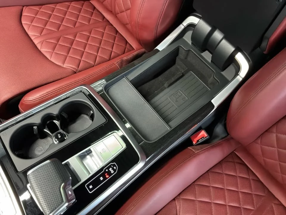 2025 Audi SQ7 - Image 15 of 20