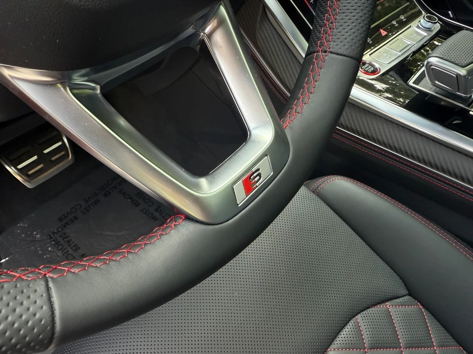 2025 Audi SQ7 - Image 11 of 21