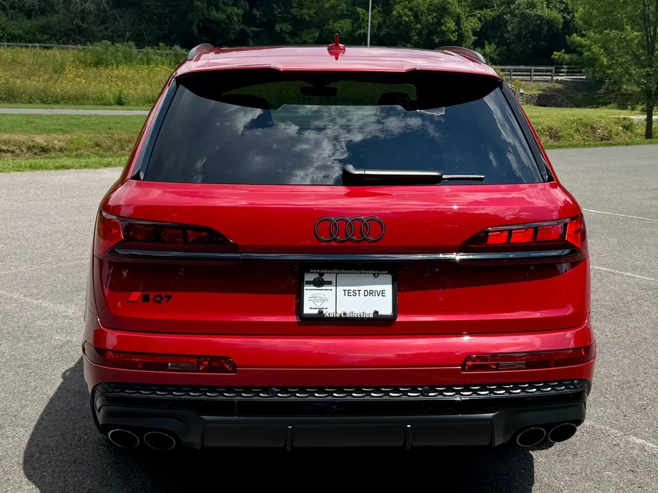 2025 Audi SQ7 - Image 6 of 21
