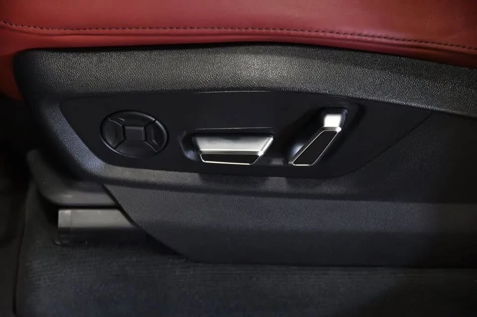 2025 Audi SQ7 - Image 14 of 20