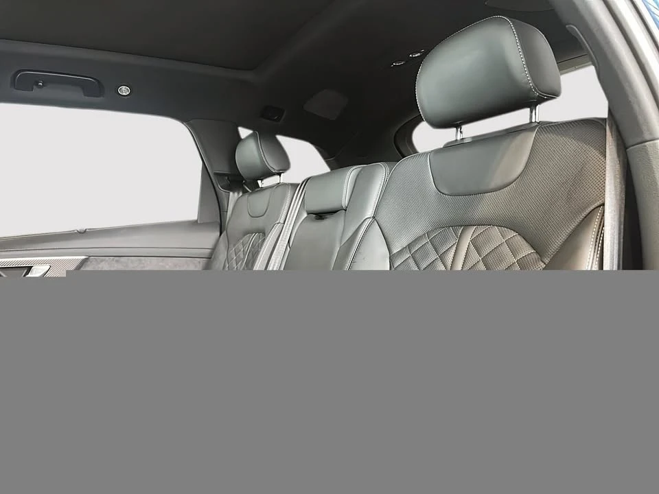 2025 Audi SQ7 - Image 11 of 18