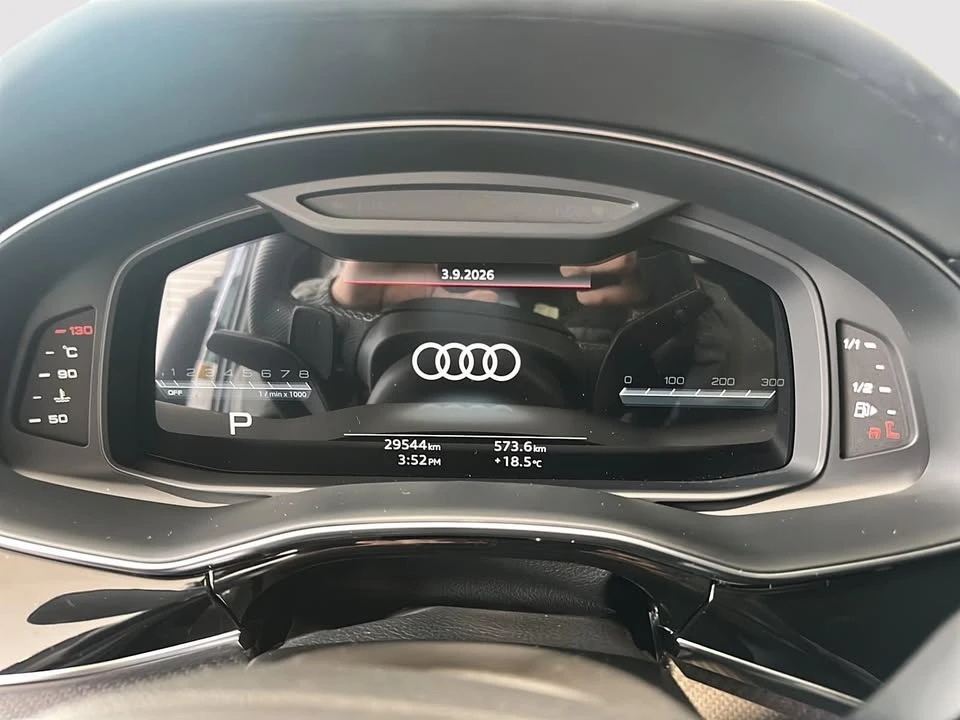 2025 Audi SQ7 - Image 10 of 18
