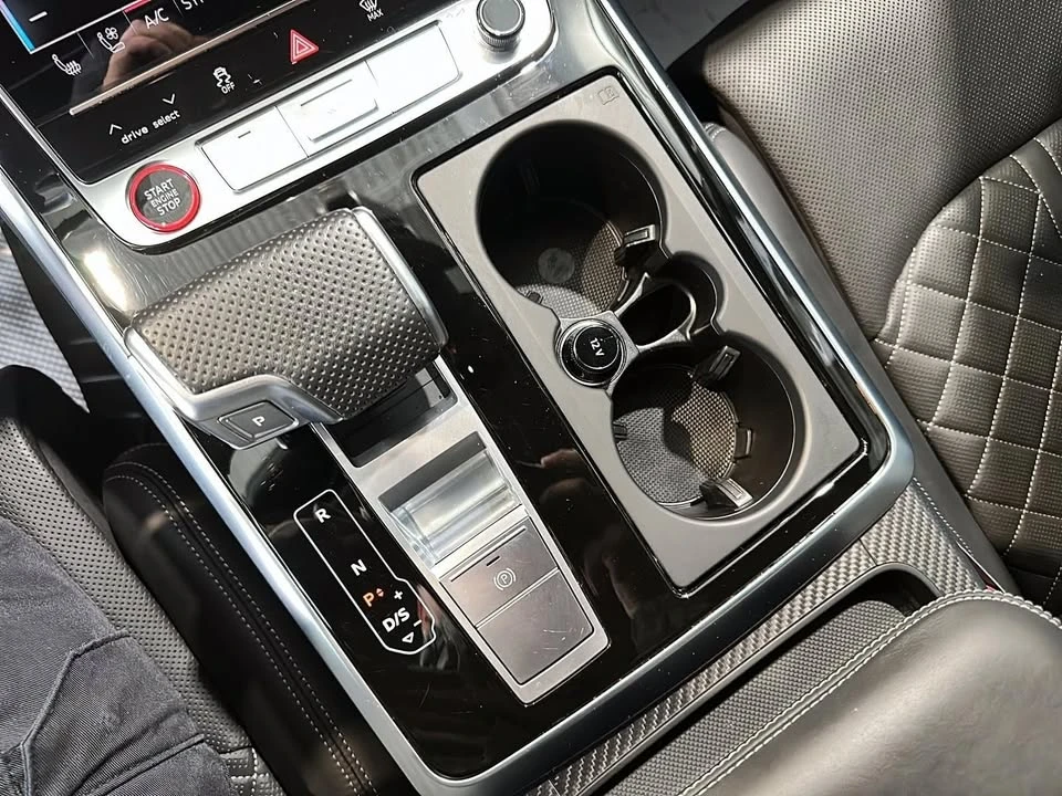 2025 Audi SQ7 - Image 13 of 18