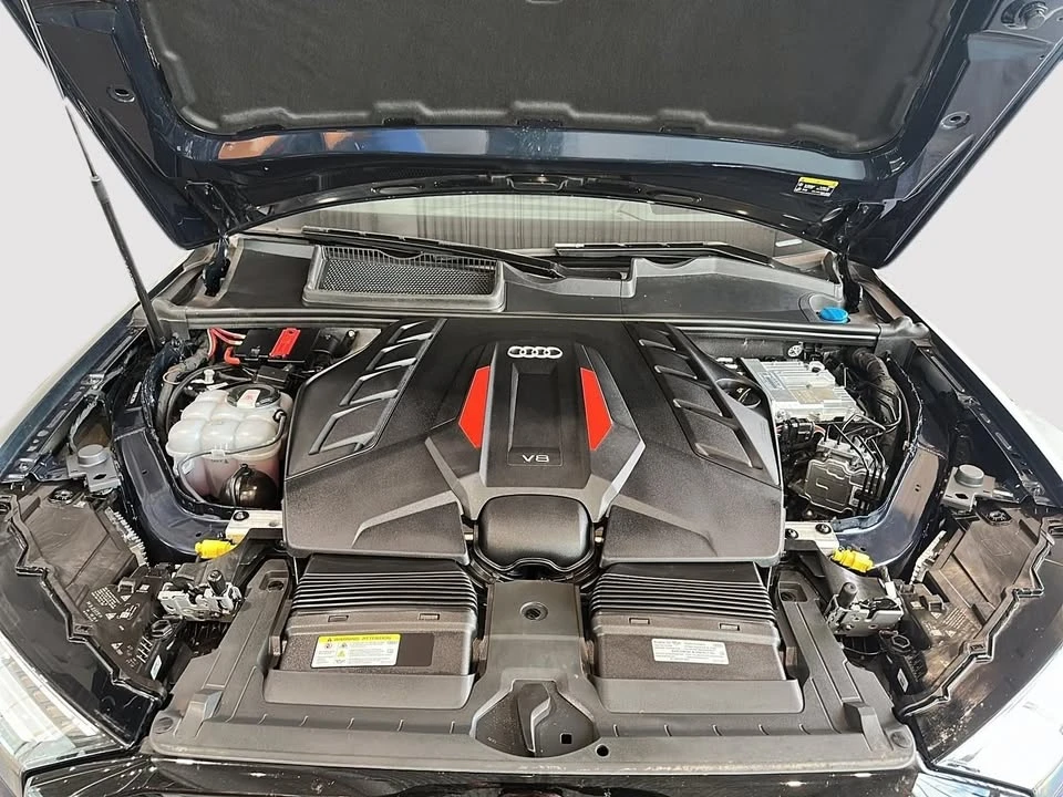 2025 Audi SQ7 - Image 15 of 18
