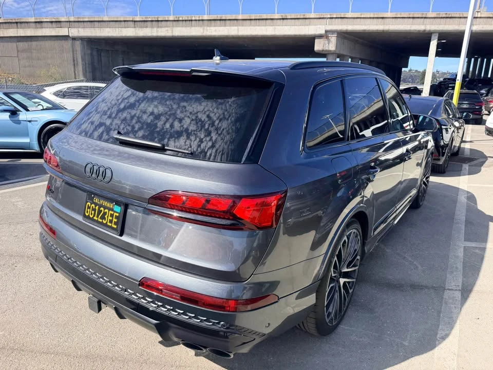 2025 Audi SQ7 - Image 7 of 7