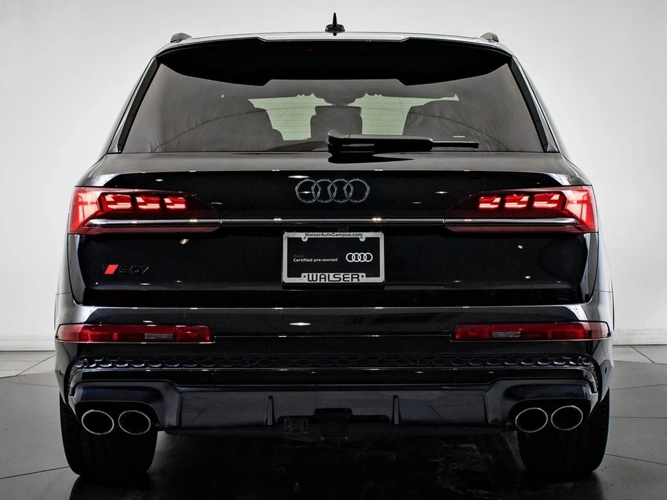 2025 Audi SQ7 - Image 7 of 21