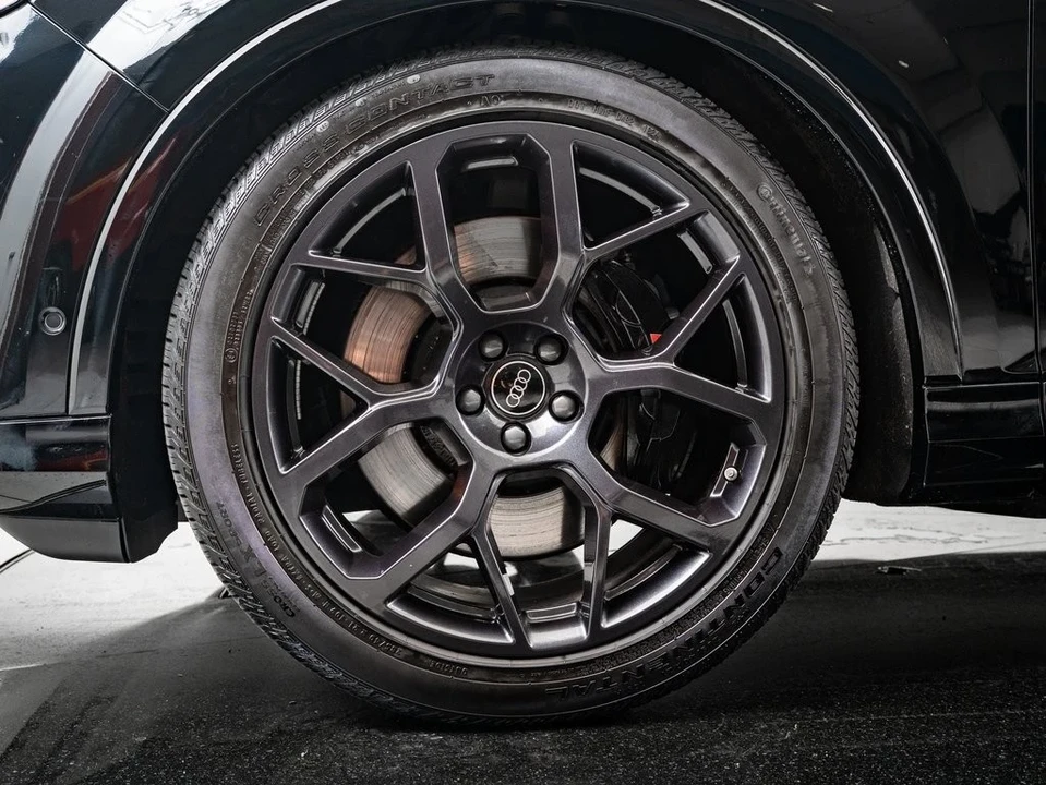 2025 Audi SQ7 - Image 13 of 21