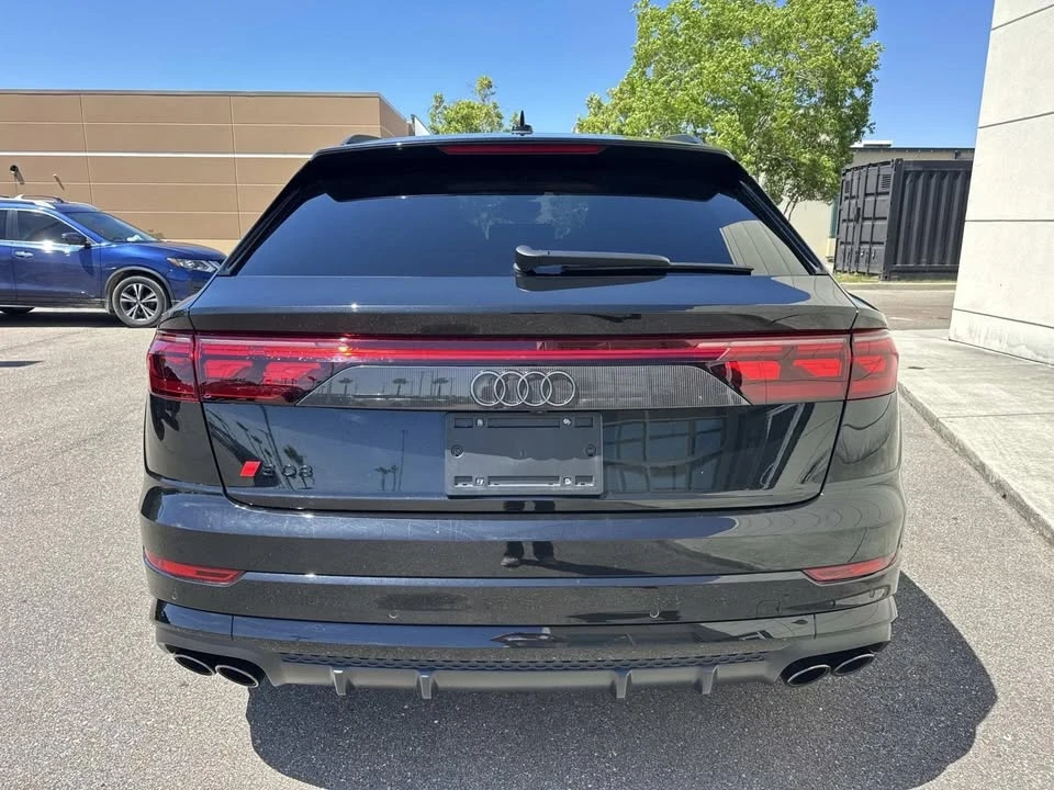 2025 Audi SQ8 - Image 5 of 17