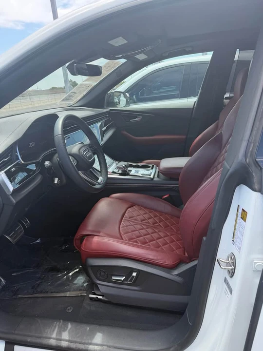 2025 Audi SQ8 - Image 8 of 10
