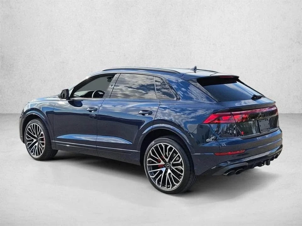 2025 Audi SQ8 - Image 3 of 10