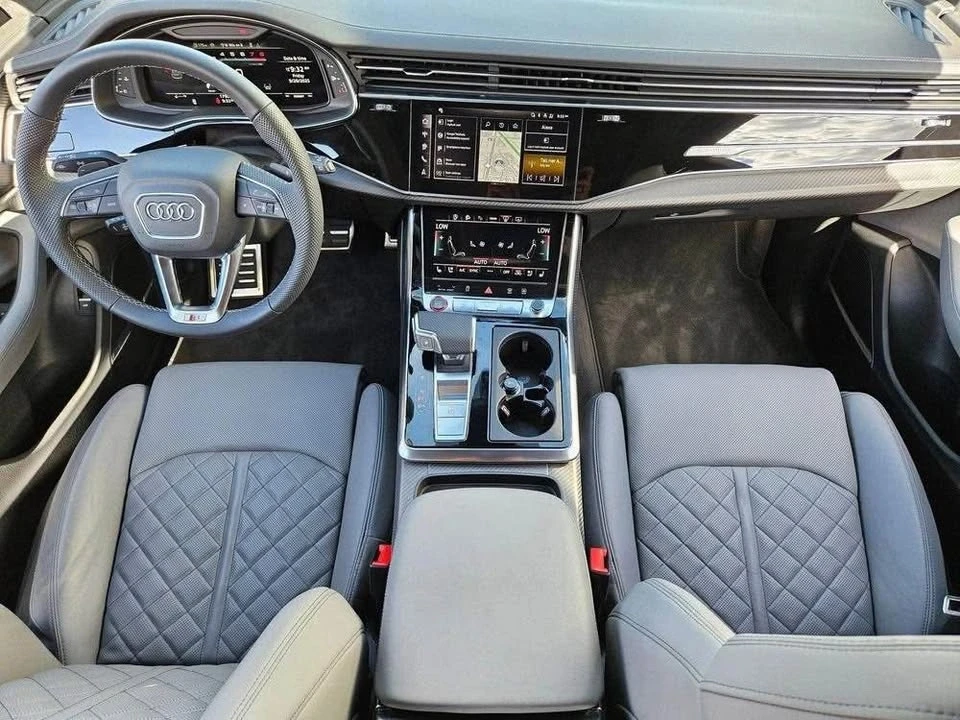 2025 Audi SQ8 - Image 8 of 10