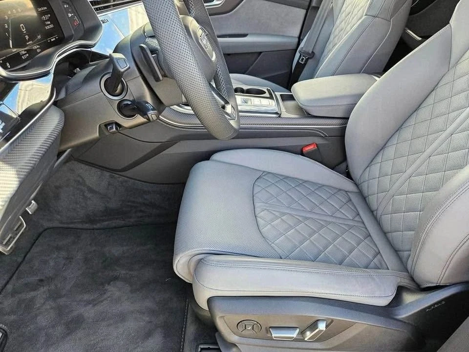 2025 Audi SQ8 - Image 6 of 10