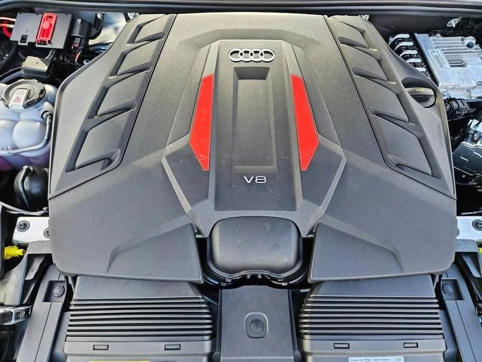 2025 Audi SQ8 - Image 10 of 10