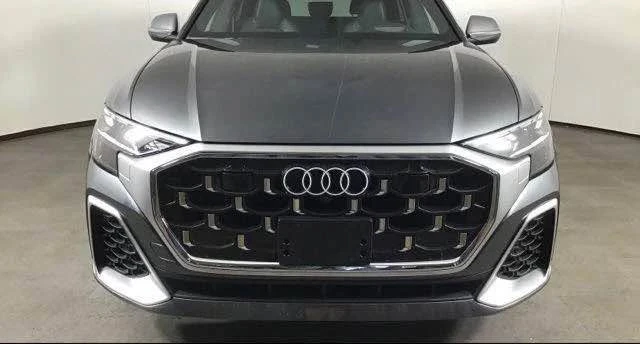 2025 Audi SQ8 - Image 2 of 20