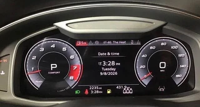 2025 Audi SQ8 - Image 14 of 20