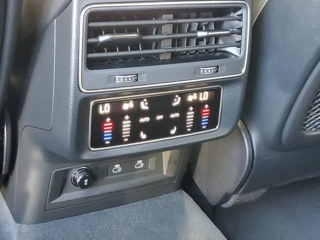 2025 Audi SQ8 - Image 14 of 20