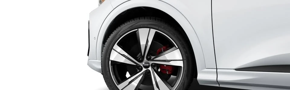 2025 Audi FY SQ5 - Image 14 of 20