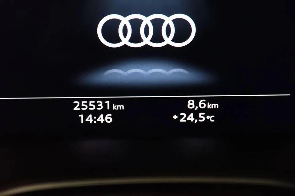 2025 Audi SQ7 - Image 17 of 20