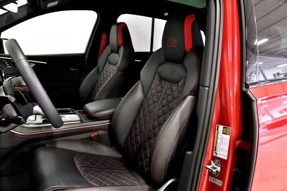 2025 Audi SQ7 - Image 14 of 20