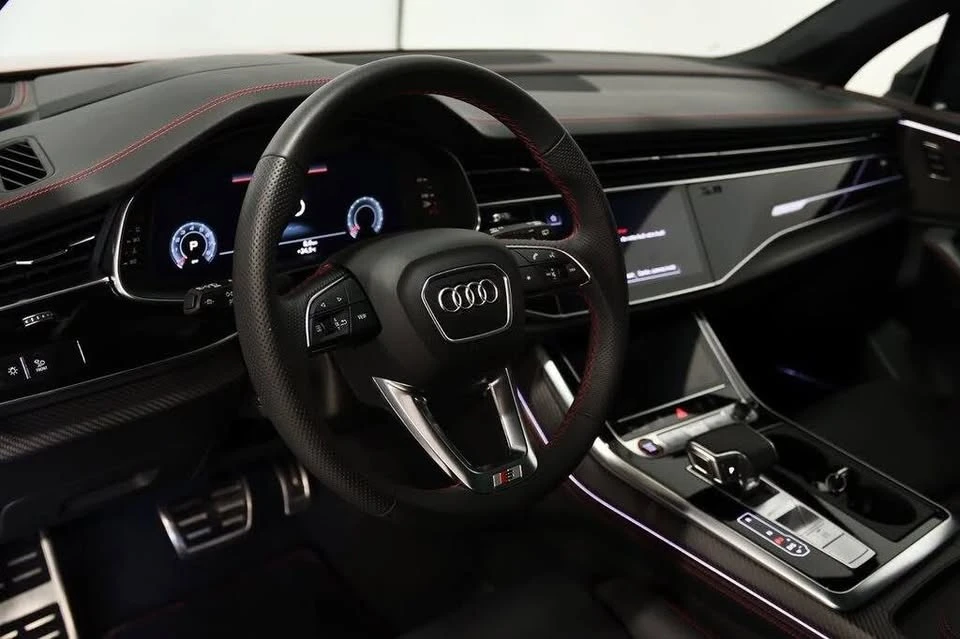 2025 Audi SQ7 - Image 10 of 20