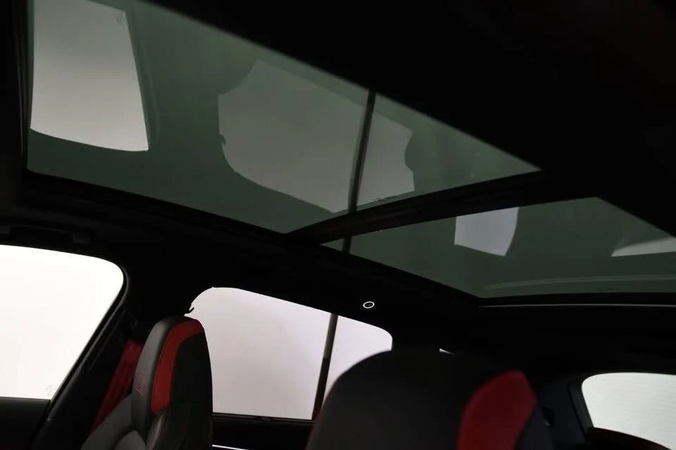 2025 Audi SQ7 - Image 15 of 20