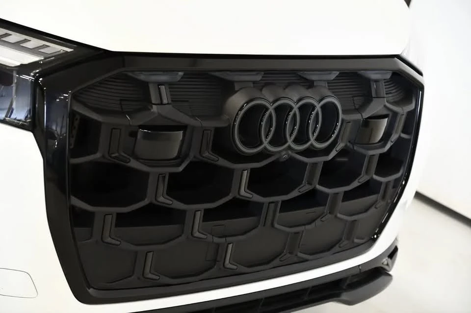 2025 Audi SQ7 - Image 4 of 20