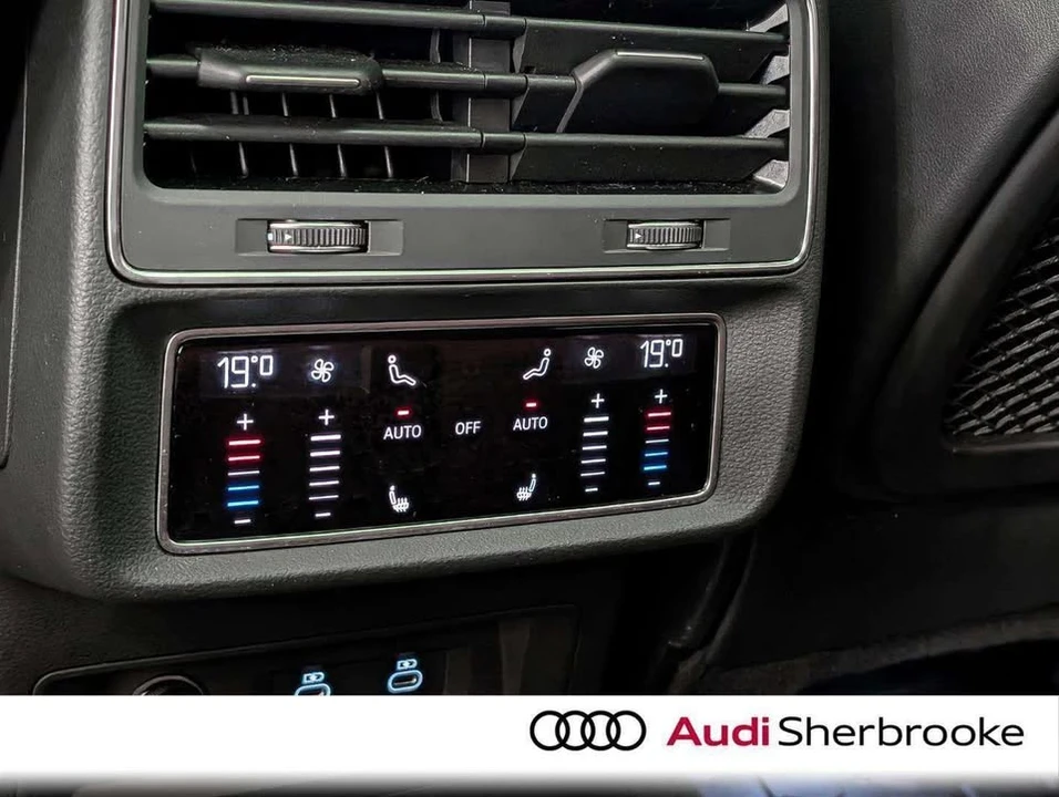 2025 Audi SQ8 - Image 13 of 20