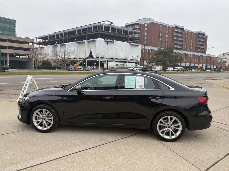 2025 Audi 8Y A3 - Image 8 of 20