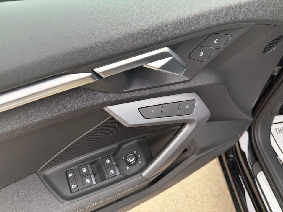 2025 Audi 8Y A3 - Image 16 of 20