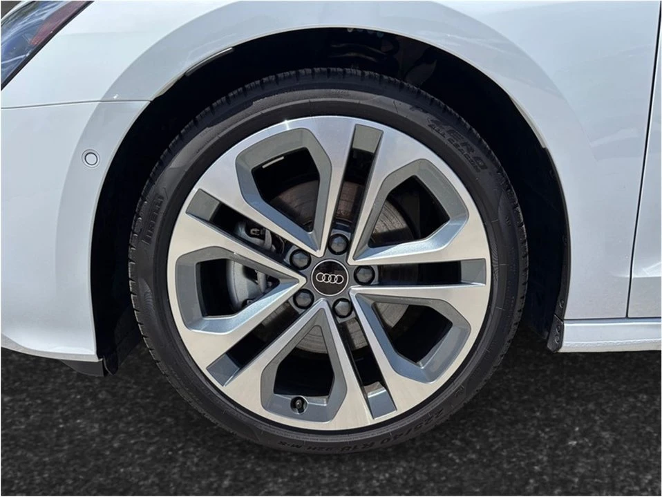2025 Audi 8Y A3 - Image 13 of 20