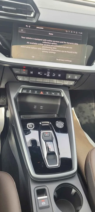 2025 Audi 8Y A3 - Image 13 of 15