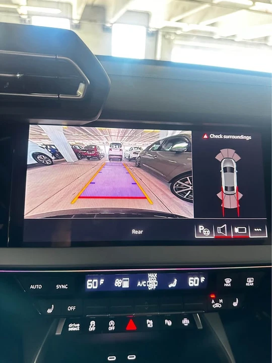 2025 Audi 8Y A3 - Image 14 of 15
