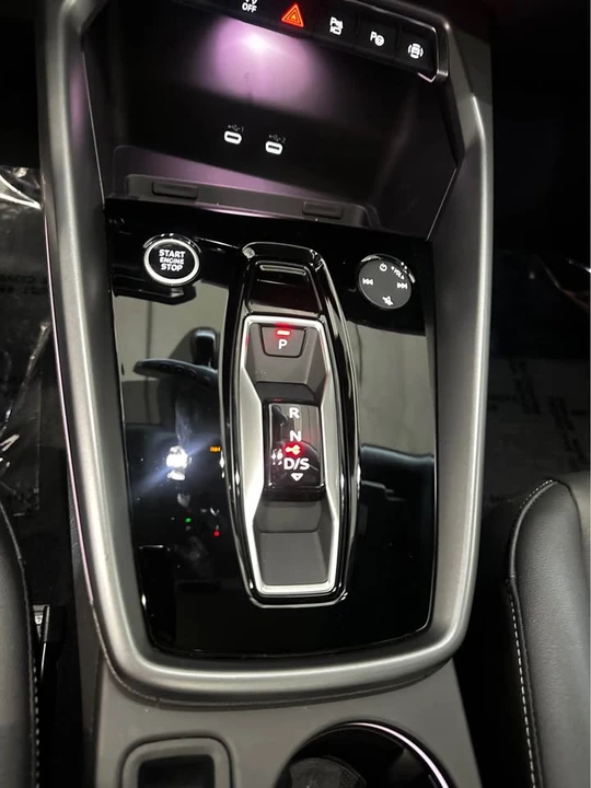 2025 Audi 8Y A3 - Image 12 of 15
