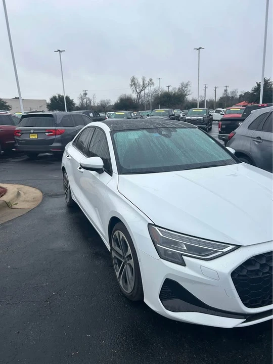 2025 Audi 8Y A3 - Image 2 of 9