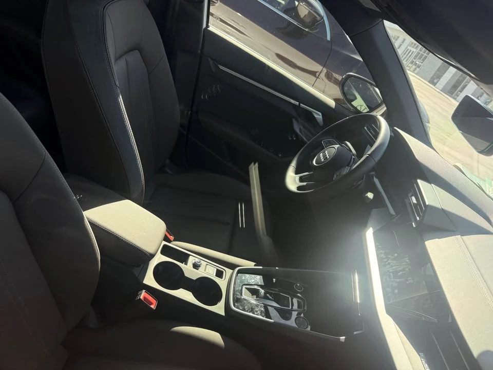 2025 Audi 8Y A3 - Image 5 of 5