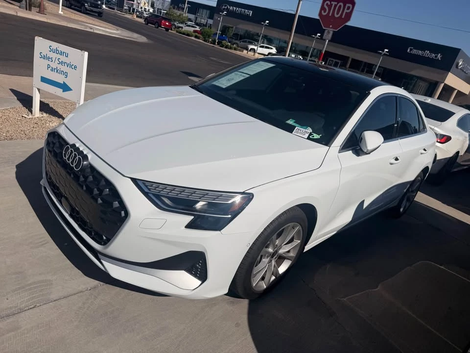 2025 Audi 8Y A3 - Image 2 of 5