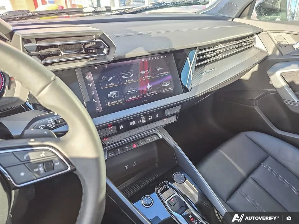 2025 Audi 8Y A3 - Image 13 of 15