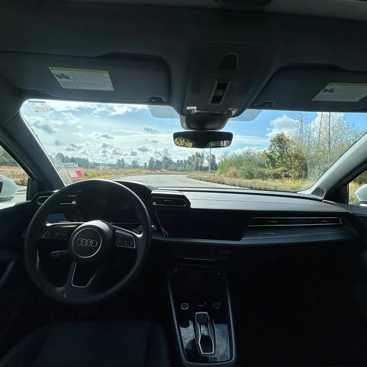 2025 Audi 8Y A3 - Image 10 of 16