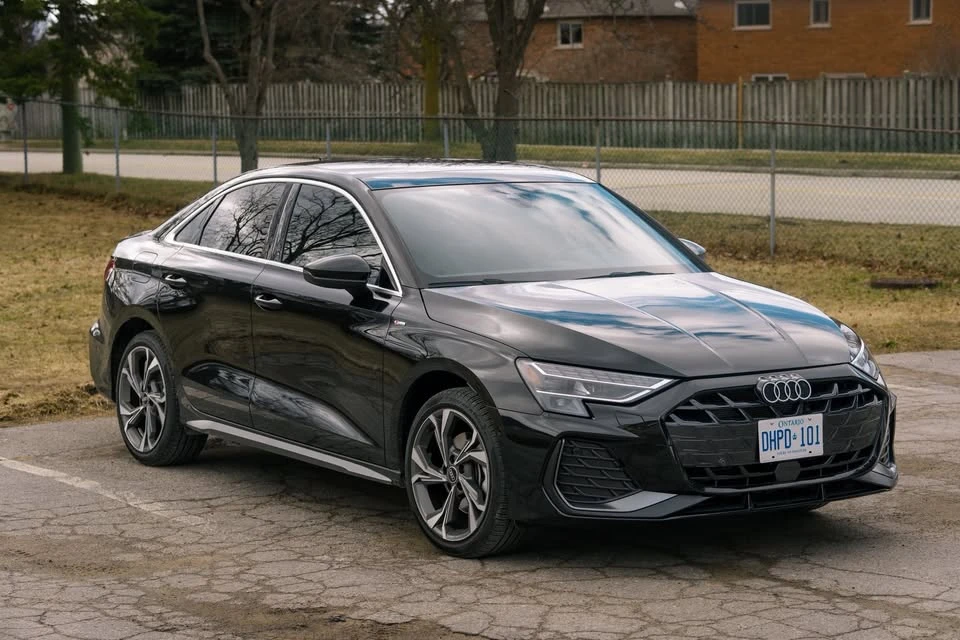 2025 Audi 8Y A3 - Image 10 of 12