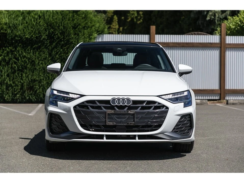 2025 Audi 8Y A3 - Image 10 of 14