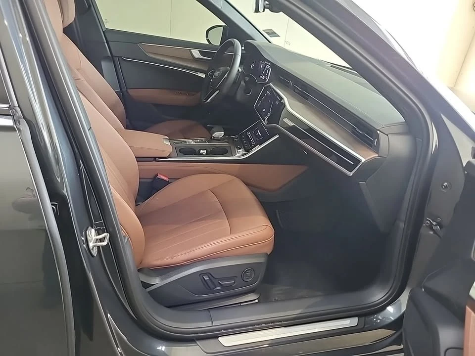 2025 Audi C8 A6 - Image 7 of 10