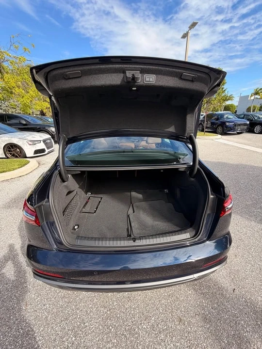 2025 Audi C8 A6 - Image 6 of 10
