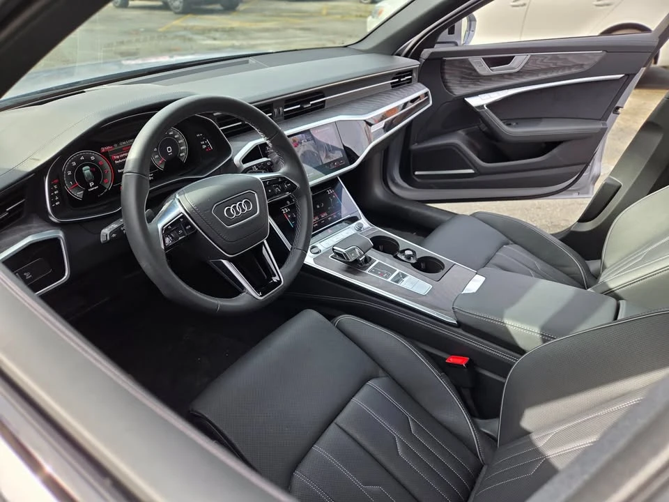 2025 Audi Allroad - Image 16 of 19