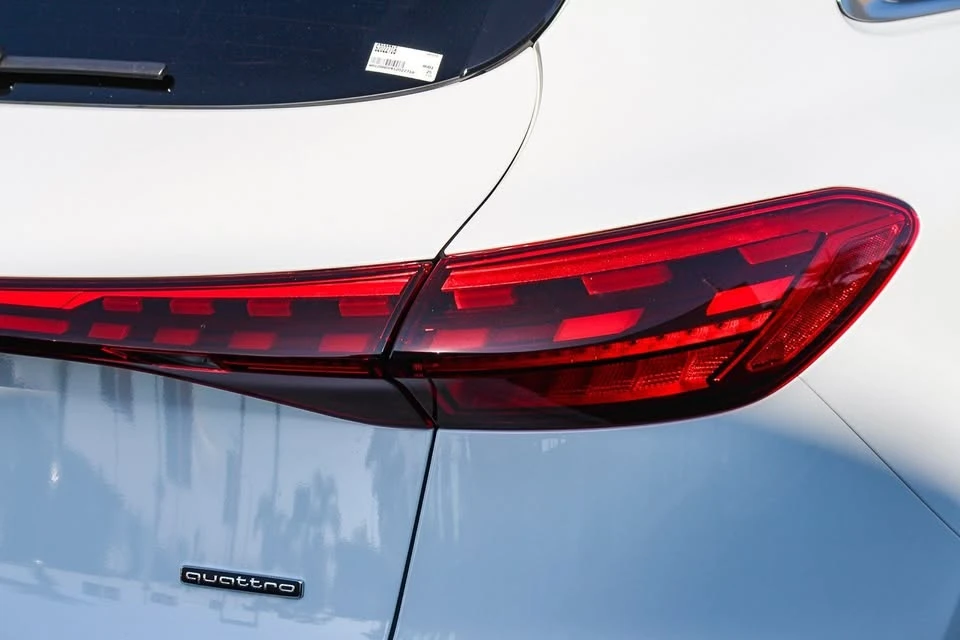 2025 Audi FY Q5 - Image 9 of 20