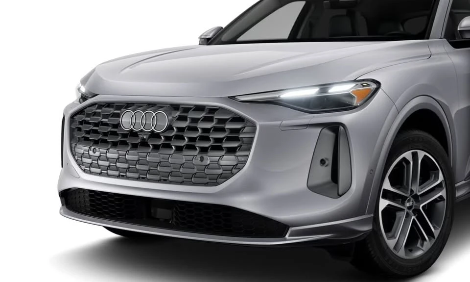 2025 Audi FY Q5 - Image 2 of 8