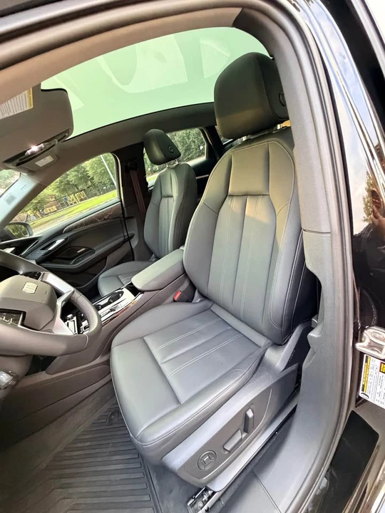 2025 Audi Q8 e-tron - Image 10 of 20