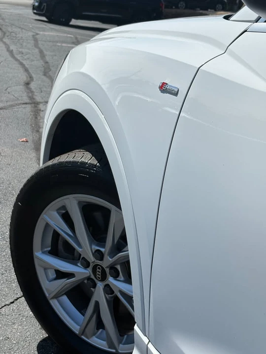 2025 Audi 8Y A3 - Image 4 of 12