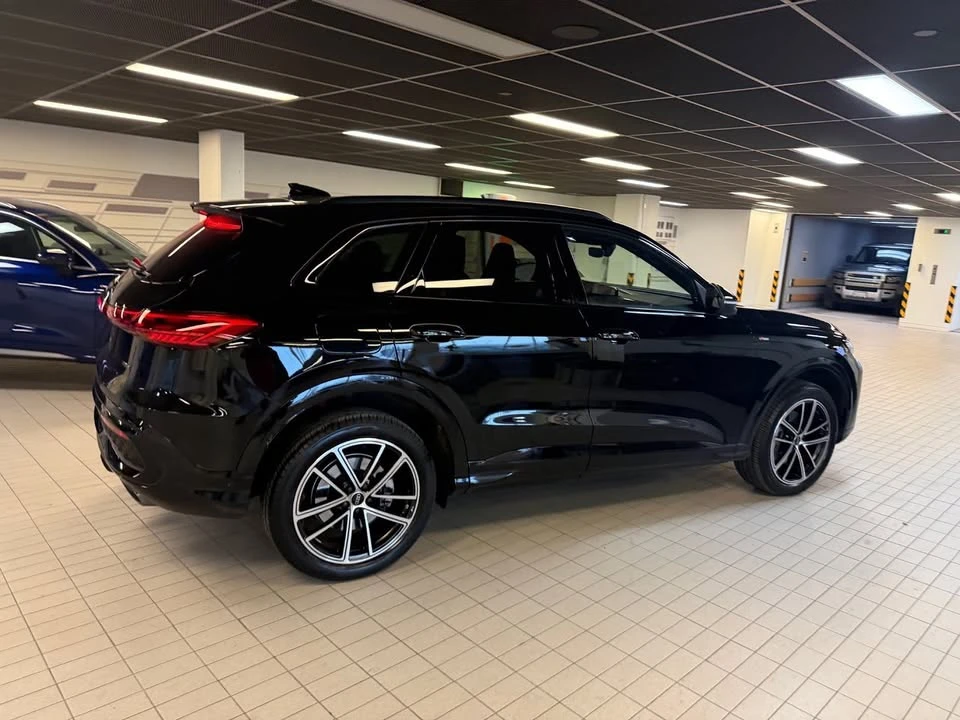 2025 Audi FY Q5 - Image 15 of 17
